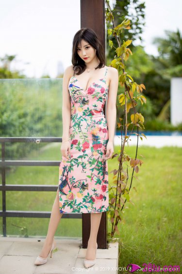 皇上御花园中要爱妃