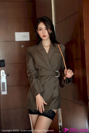 Y荡混乱的的乱JH