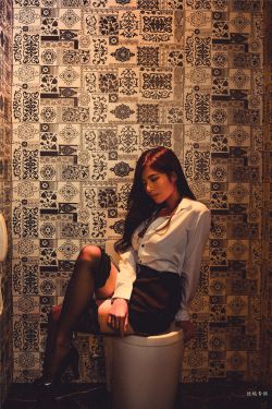 女人被狂躁G点高潮喷水搭配
